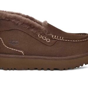 UGGS Women’s Ansley Parc Genuine Shearling Platform Slipper